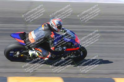 media/Dec-10-2023-SoCal Trackdays (Sun) [[0ce70f5433]]/Bowl (1020am)/